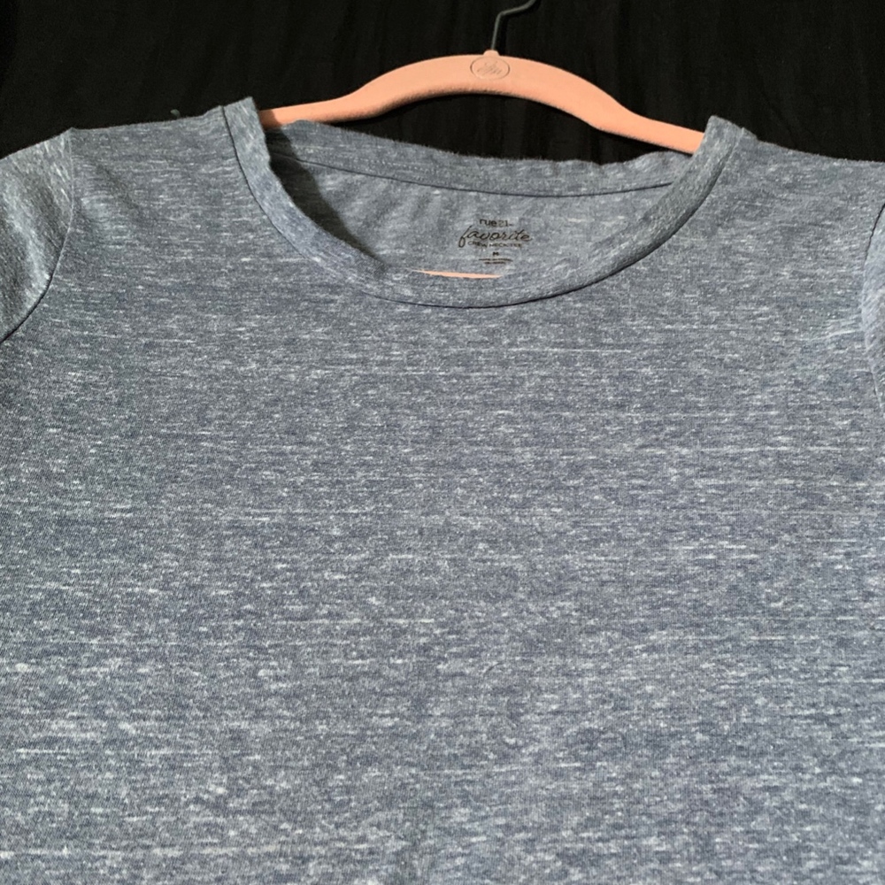 t-shirt - Picture 2 of 3